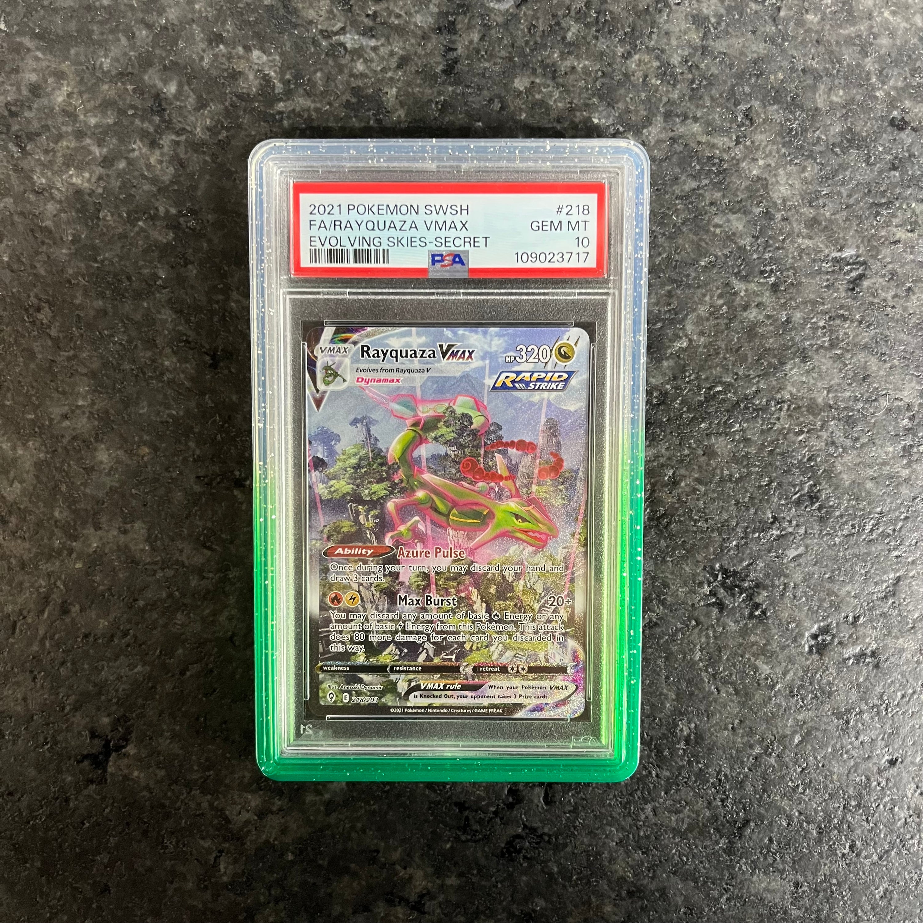 RAYQUAZA VMAX EVOLVING SKIES ALT ART 218/203 PSA 10