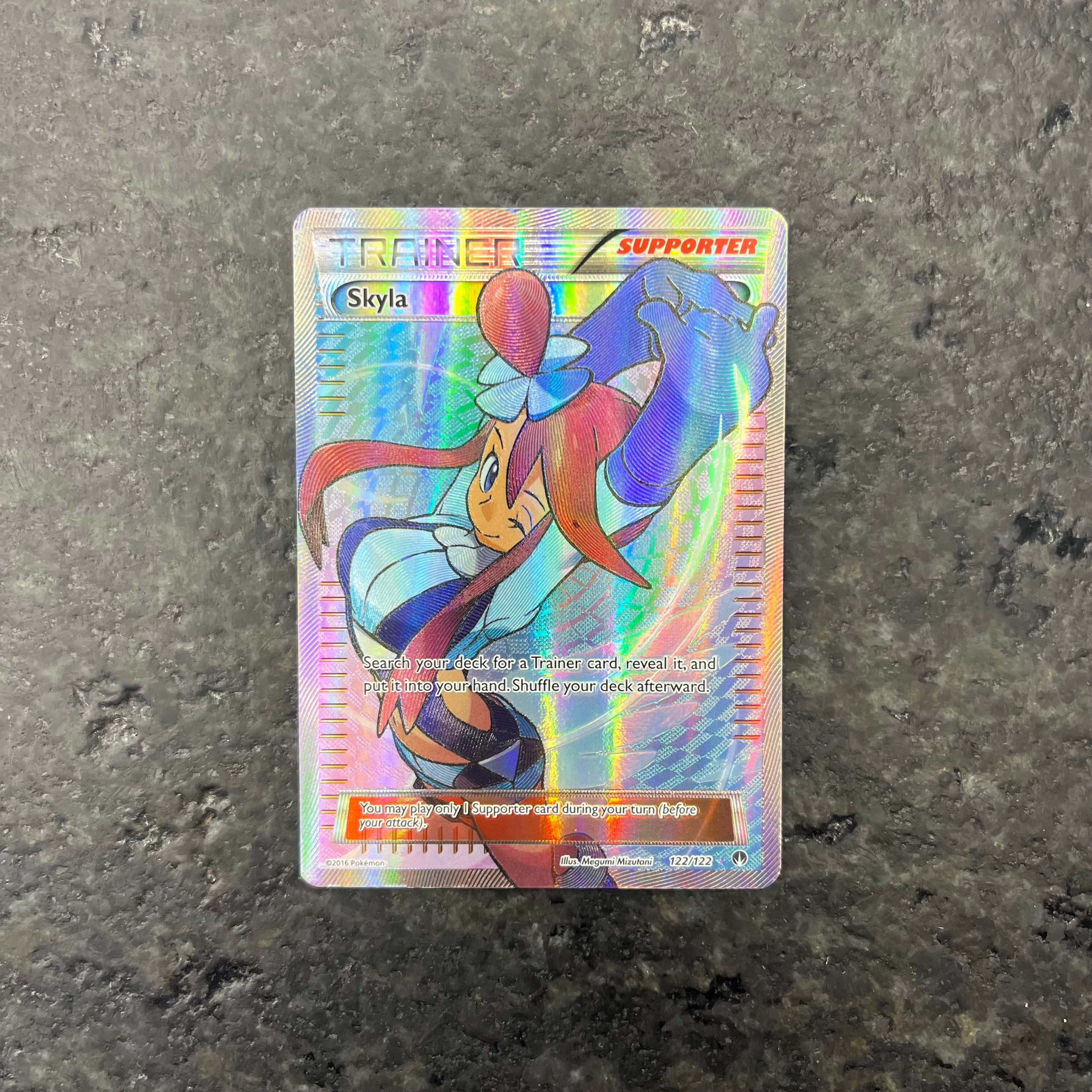 SKYLA TRAINER FULL ART 122/122 (VLP)
