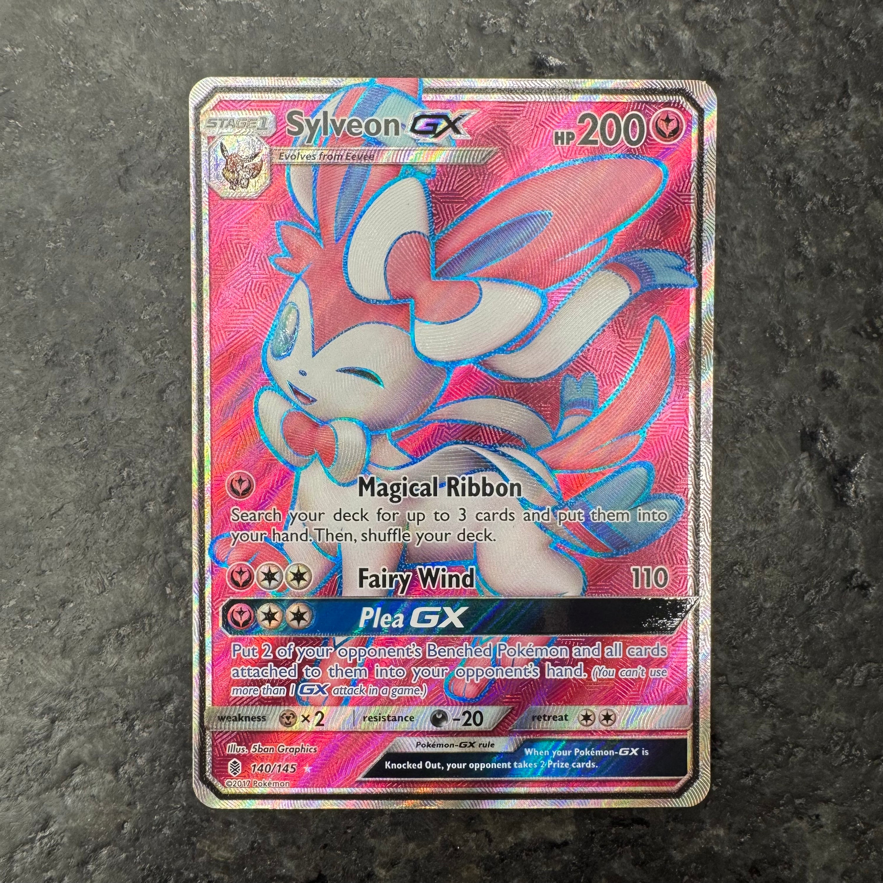 SYLVEON GX FULL ART 140/145 (NM)