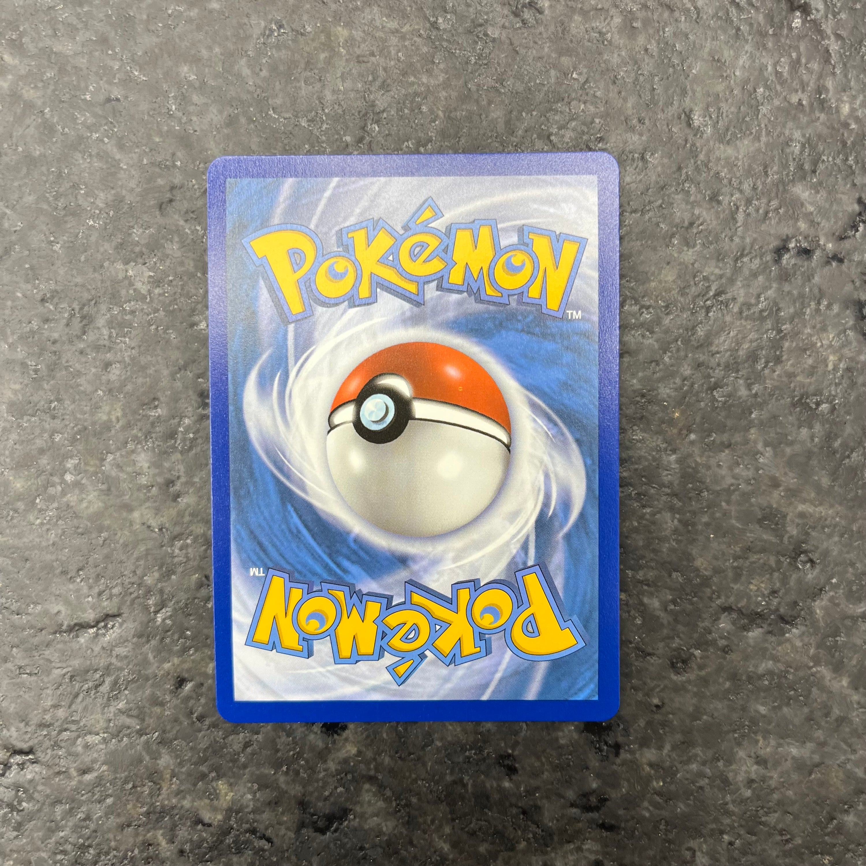 BLAZIKEN VMAX RAINBOW RARE 200/198 (NM)