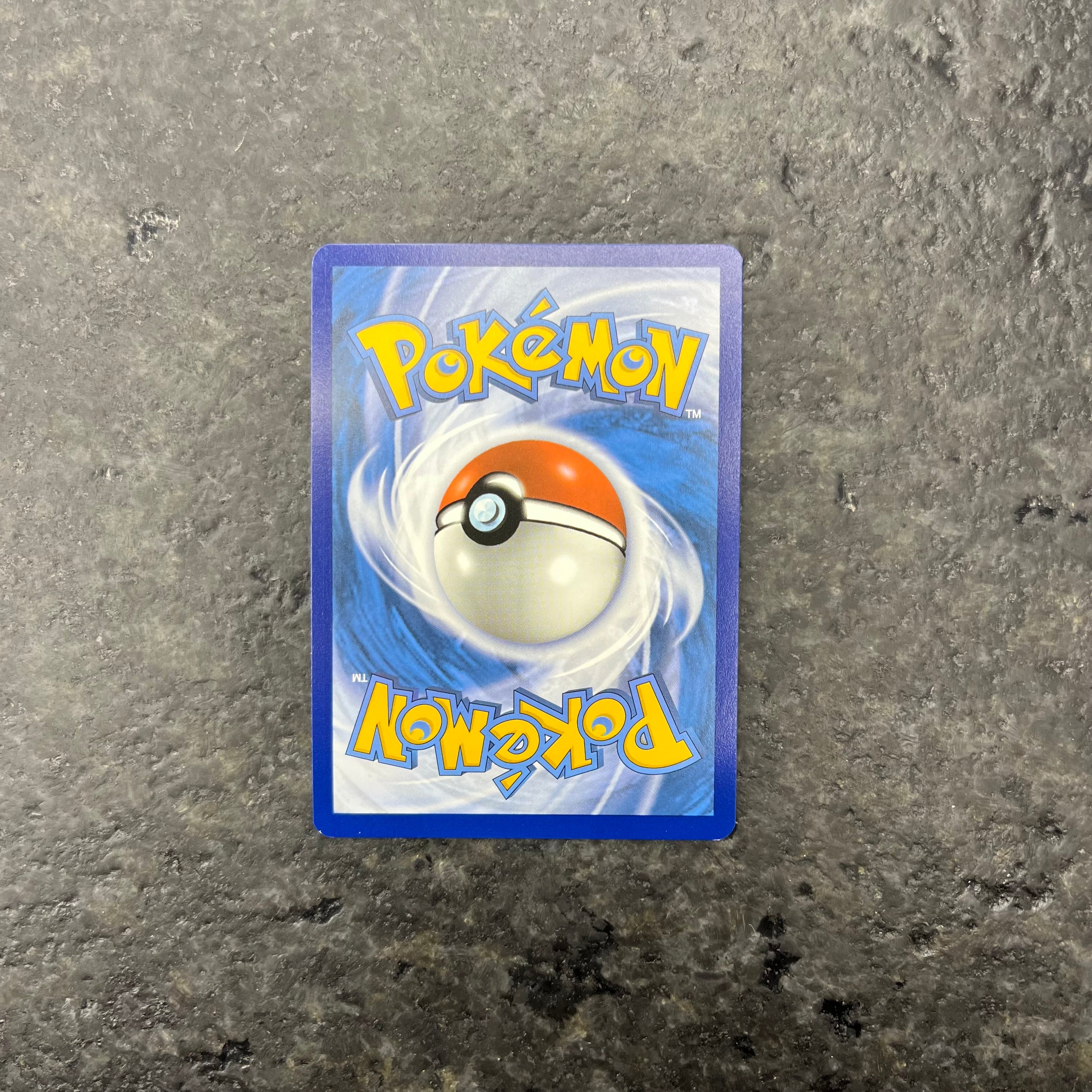 PIKACHU CROWN ZENITH ALT ART GG30/GG70 (NM)