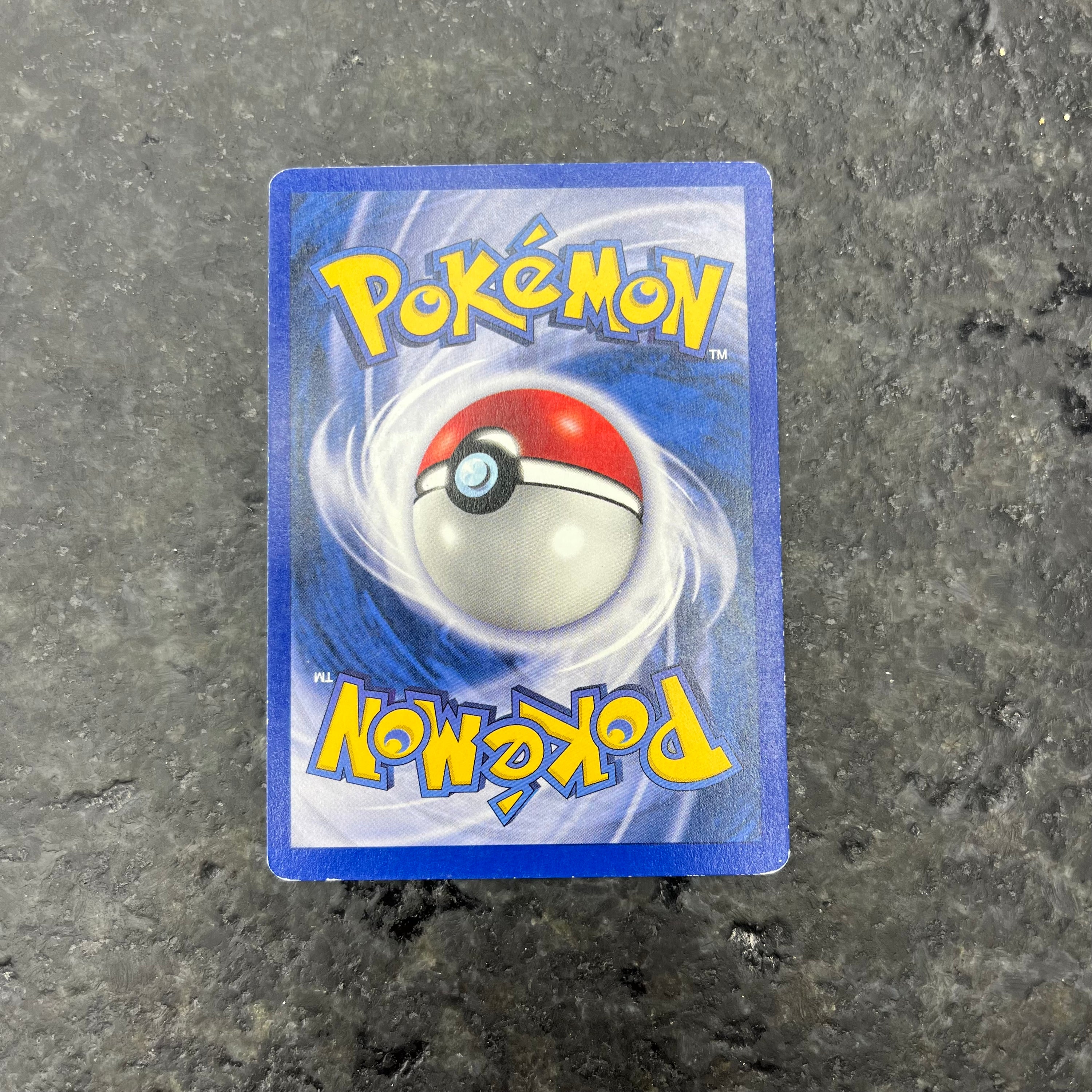 SQUIRTLE SHADOWLESS BASE SET 1ST EDITION 63/102 (LP)