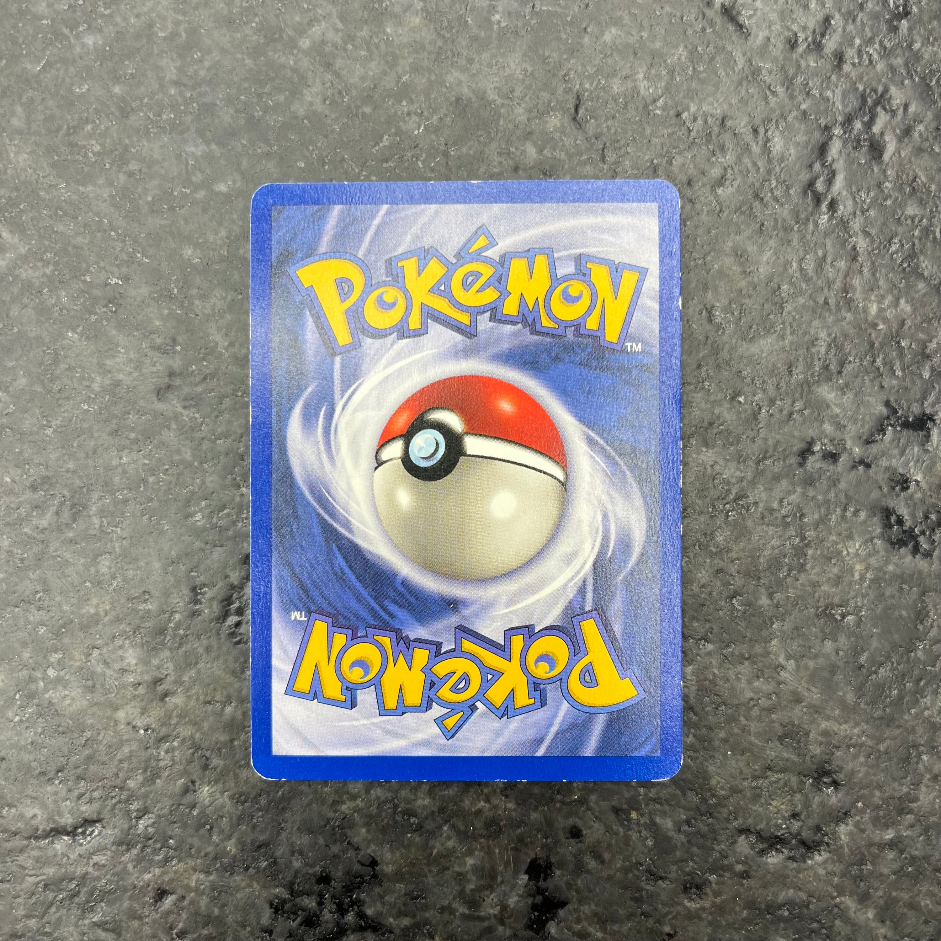 HITMONCHAN BASE SET HOLO 7/102 (MP)