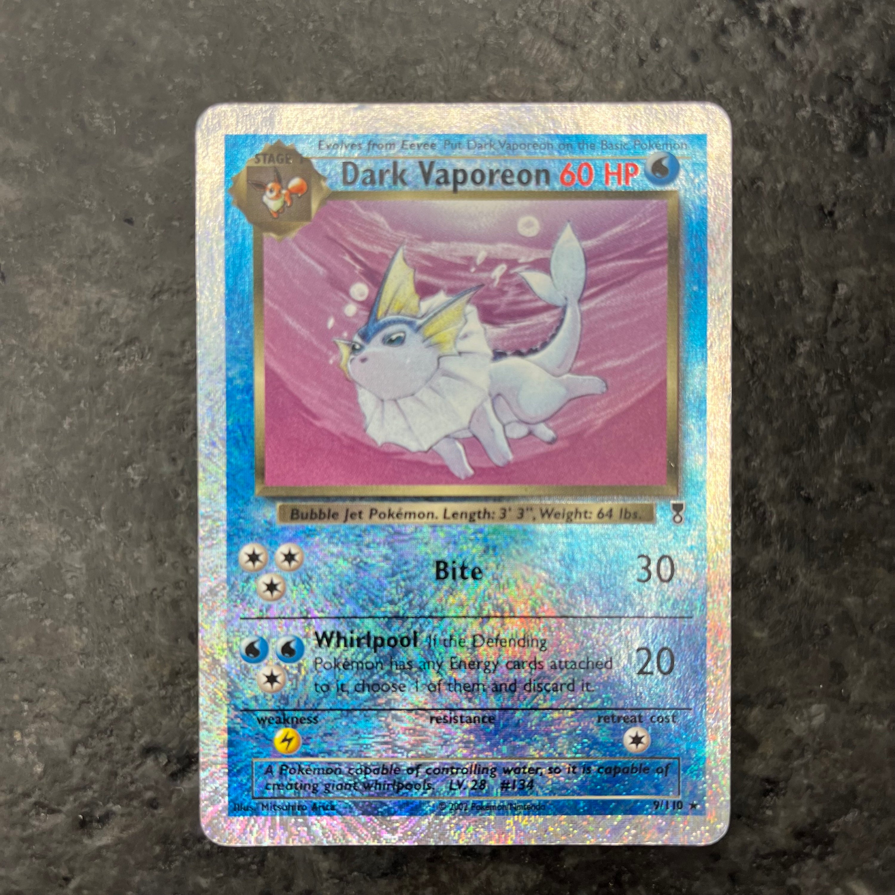 DARK VAPOREON REVERSE HOLO 9/110 (LP)