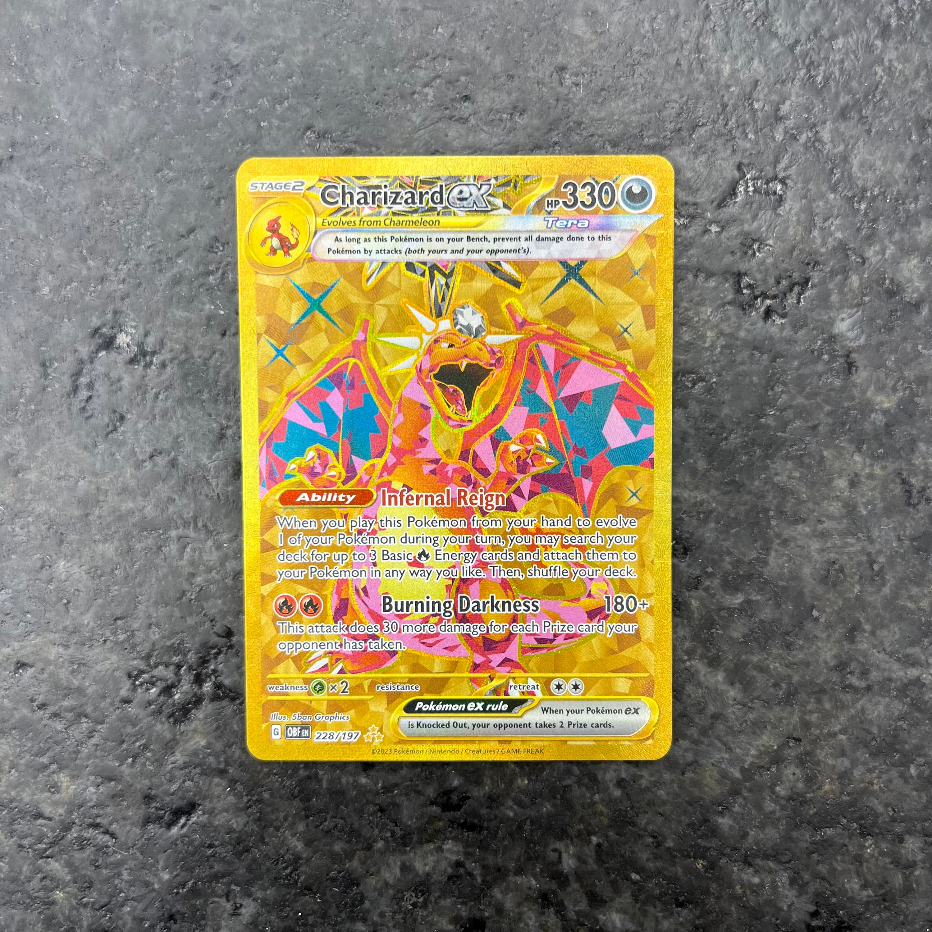 CHARIZARD EX GOLD RARE 228/197 (NM)