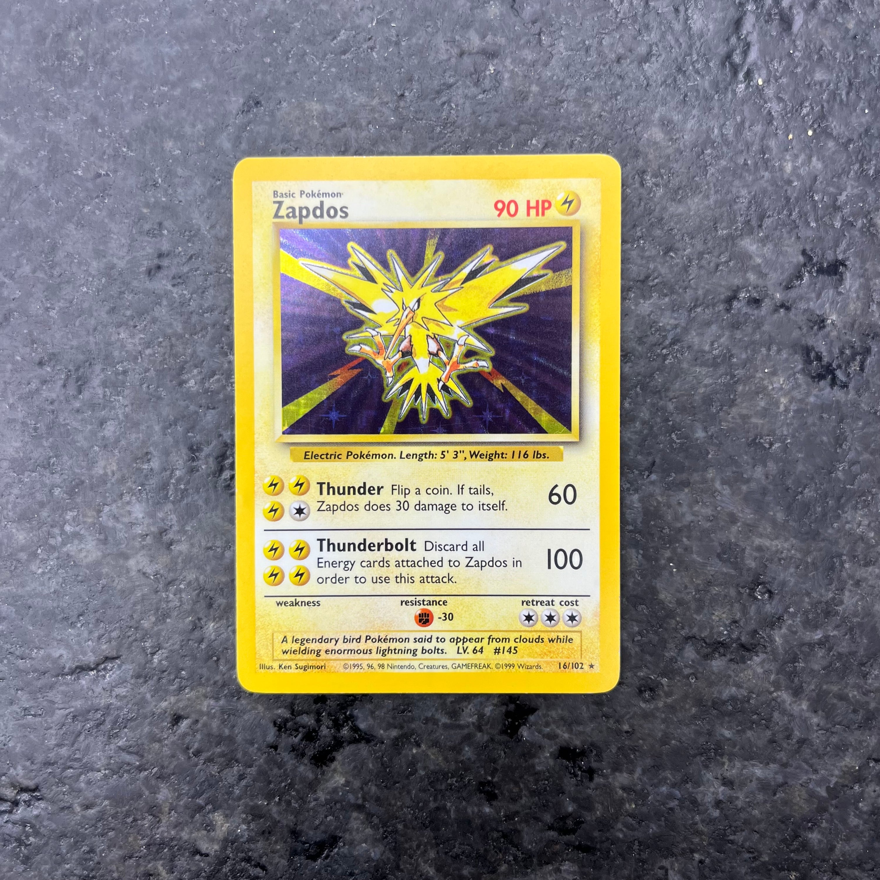 ZAPDOS BASE SET HOLO 16/102 (LP)