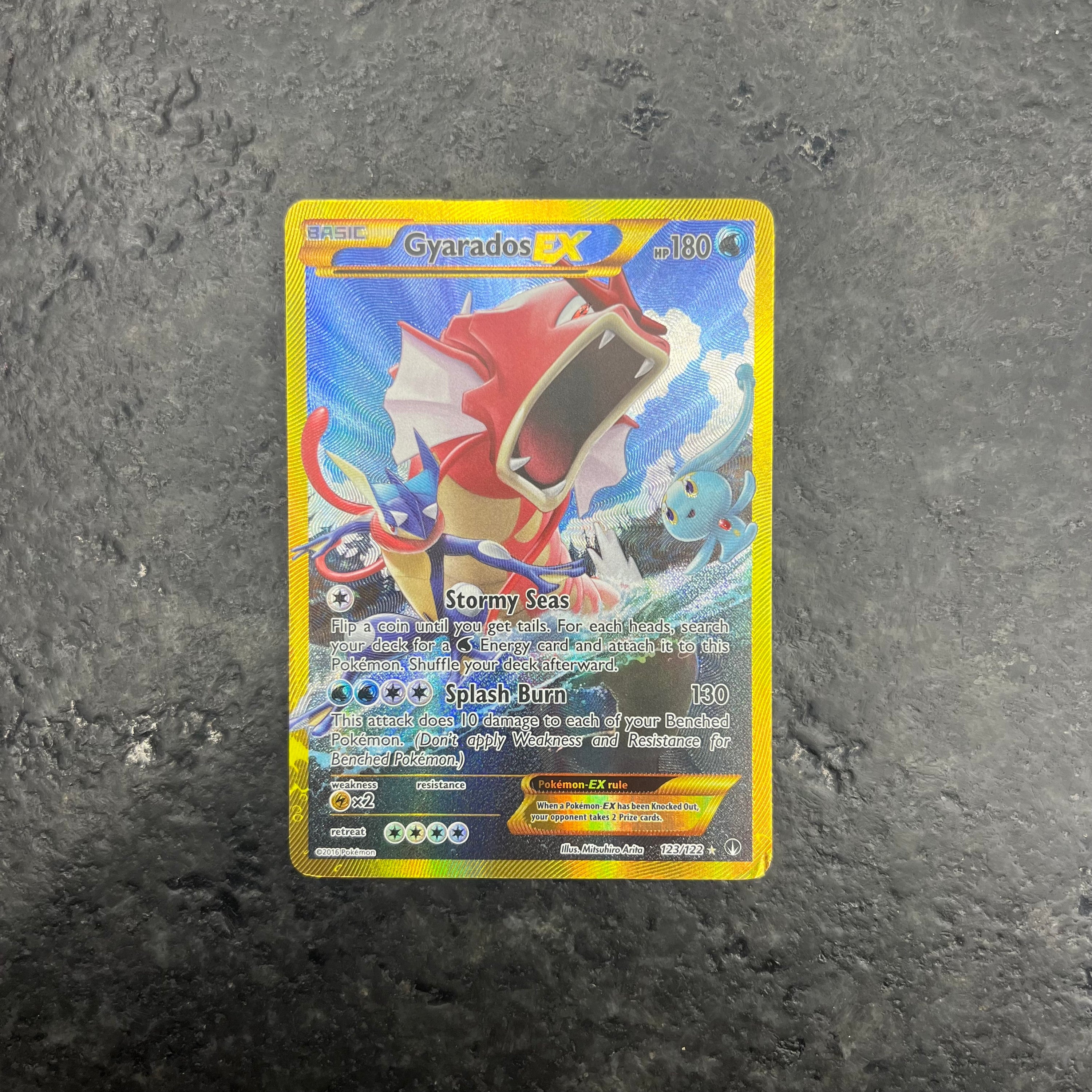 GYARADOS EX SECRET RARE FULL ART 123/122 (LP)