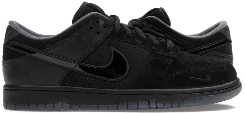 NIKE DUNK LOW “DUCKS OF A FEATHER BLACK UNIVERSITY OF OREGON PE”