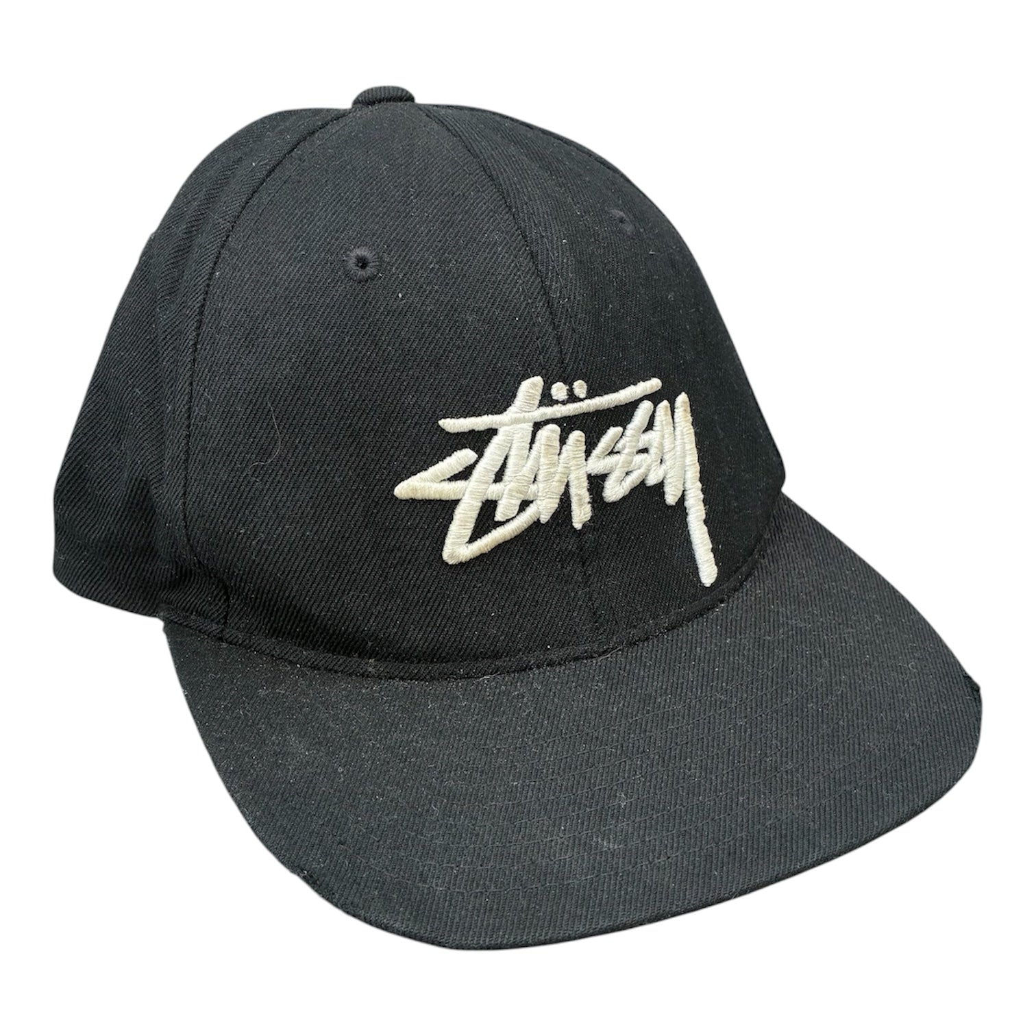 STUSSY WHITE LOGO BLACK CAP