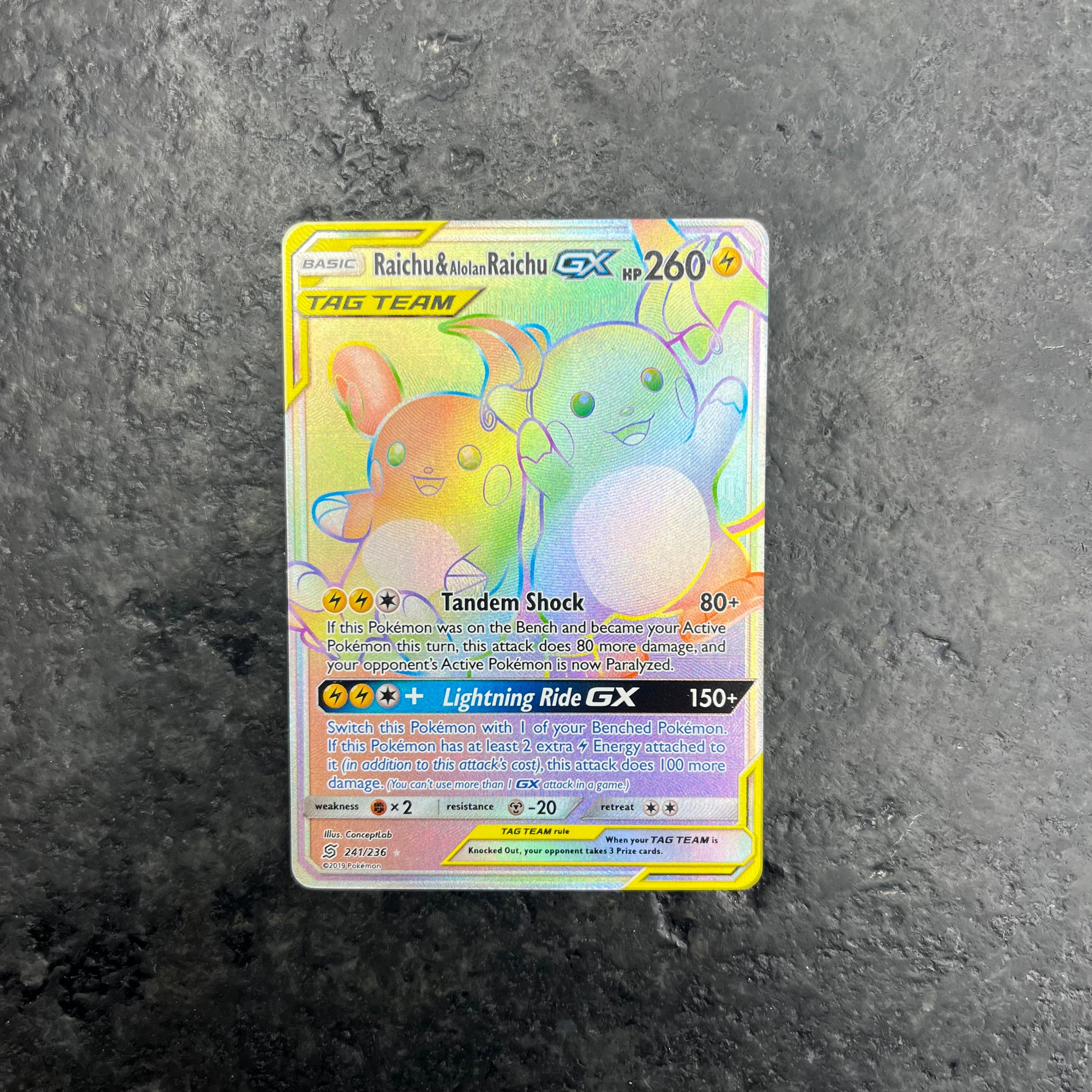 RAICHU & ALOLAN RAICHU GX RAINBOW RARE 241/236