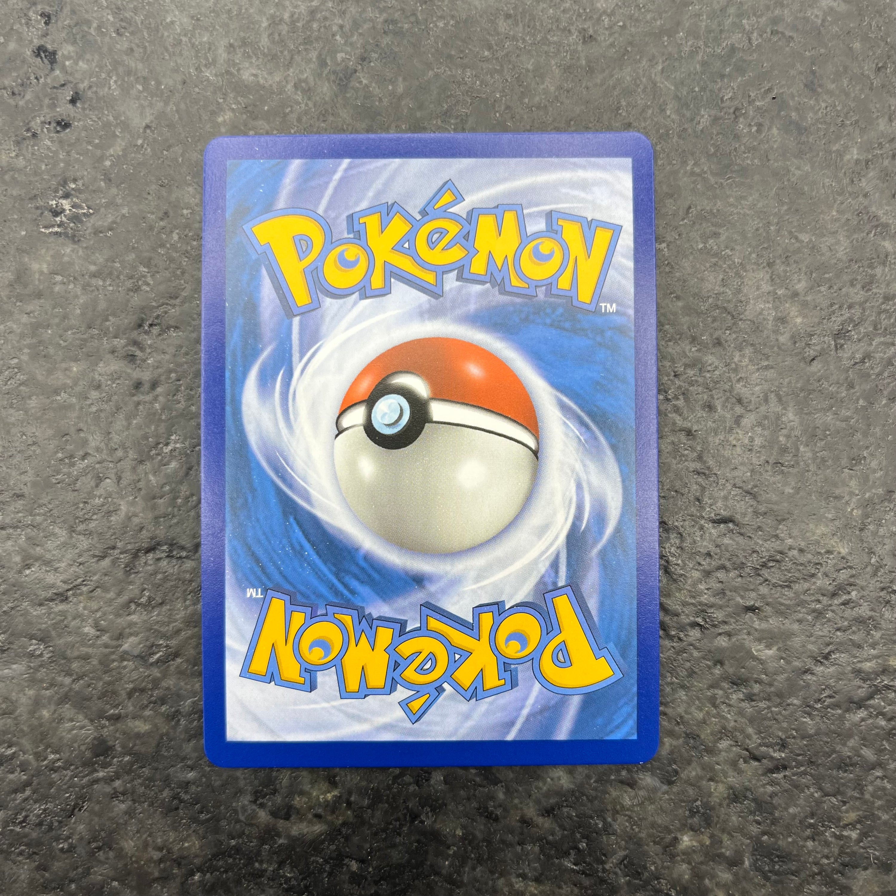 PIKACHU VMAX ALT ART TG12/TG30 (NM)