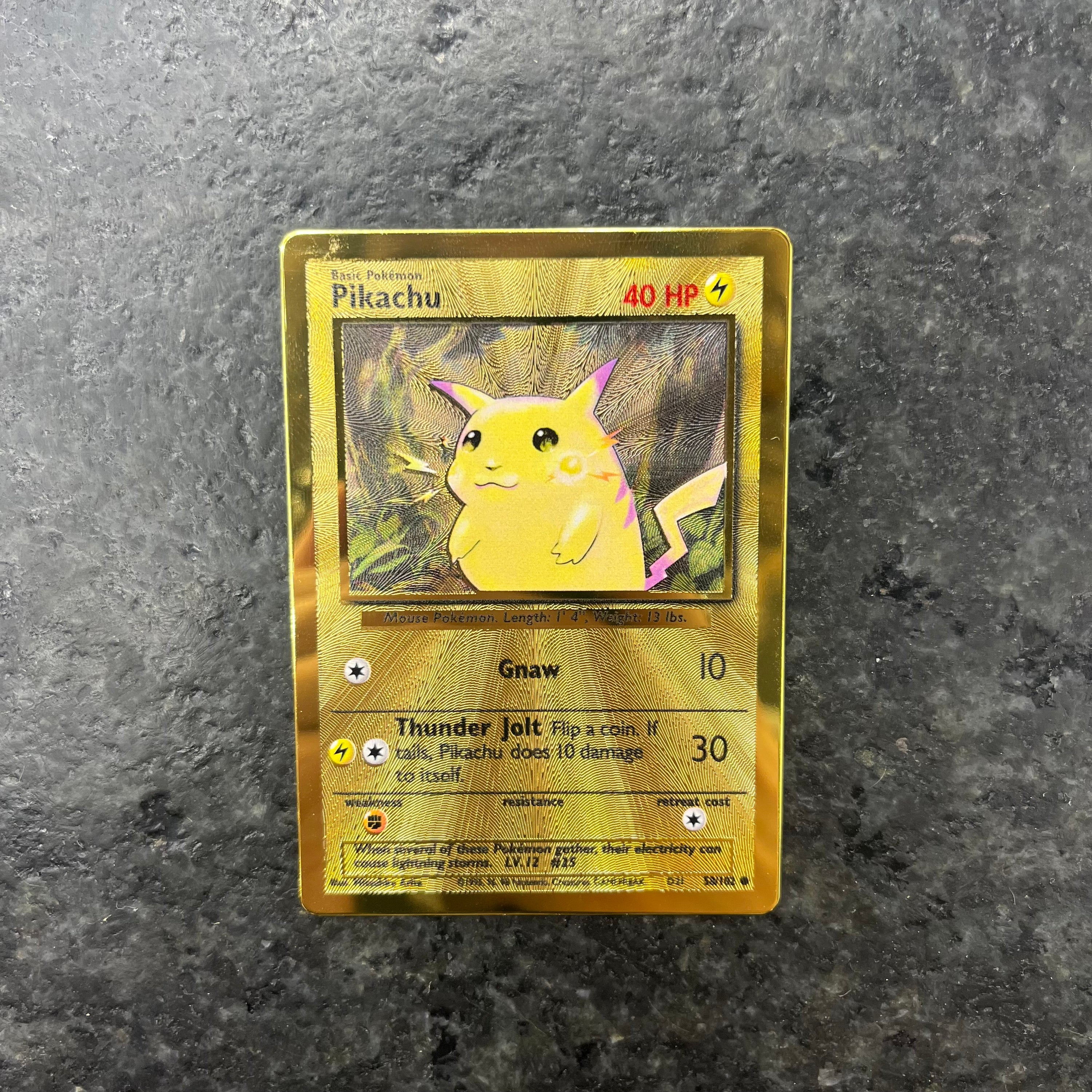 PIKACHU CELEBRATIONS METAL CARD PROMO 58/102 (NM)