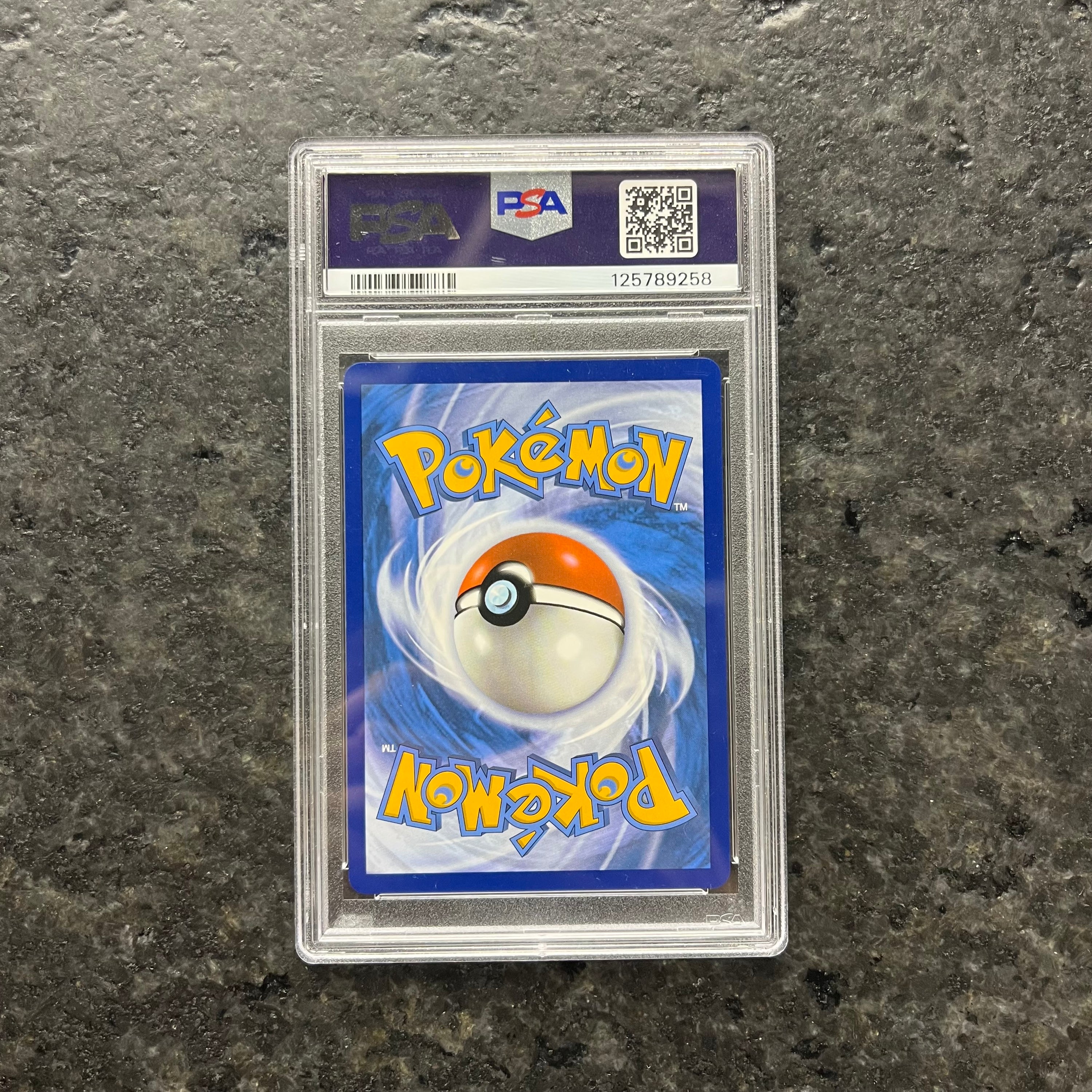 RESHIRAM EX WHITE FLARE MONOCHROME RARE 173/086 PSA 9