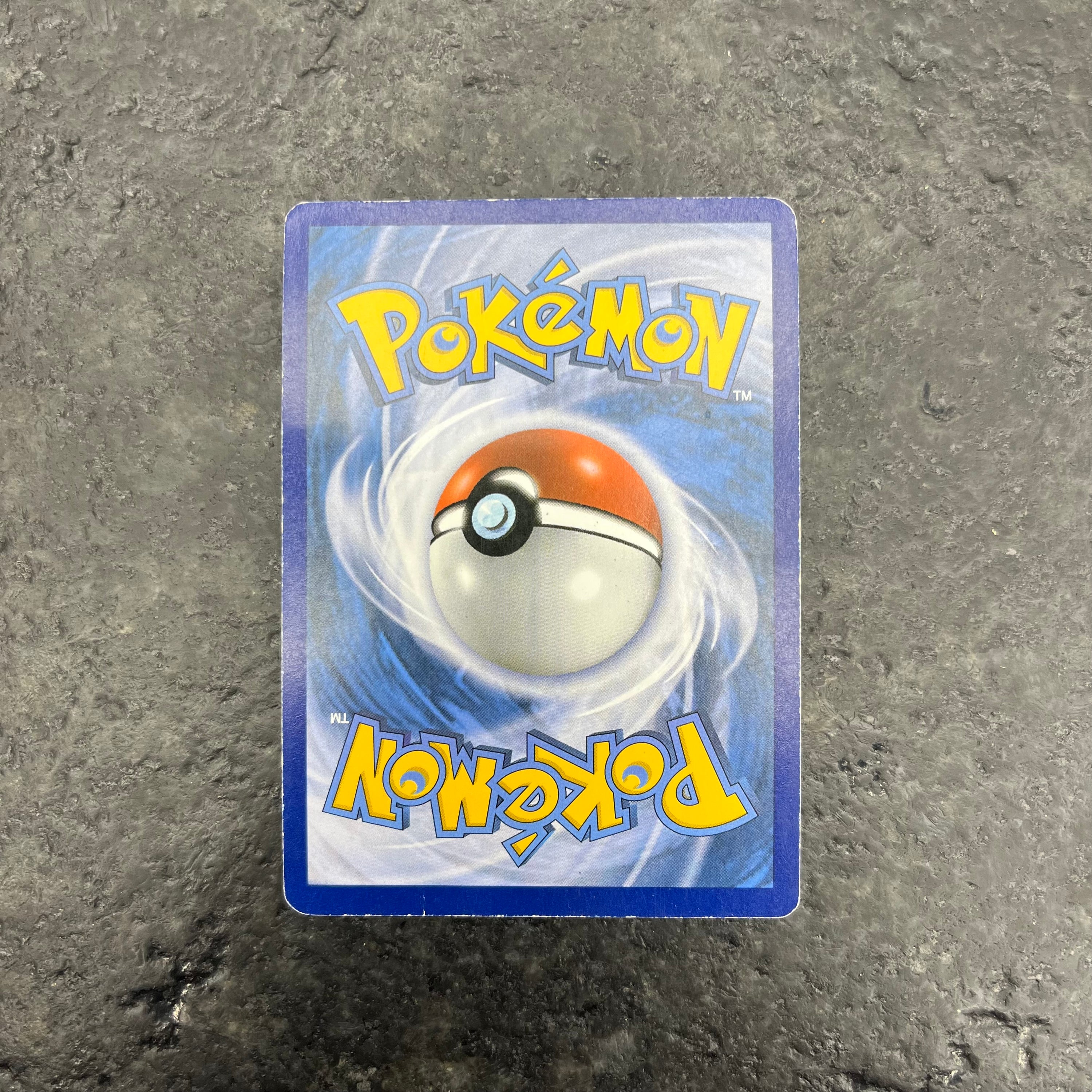 TEAM AQUA’S KYOGRE EX ALT ART 6/34 (MP)