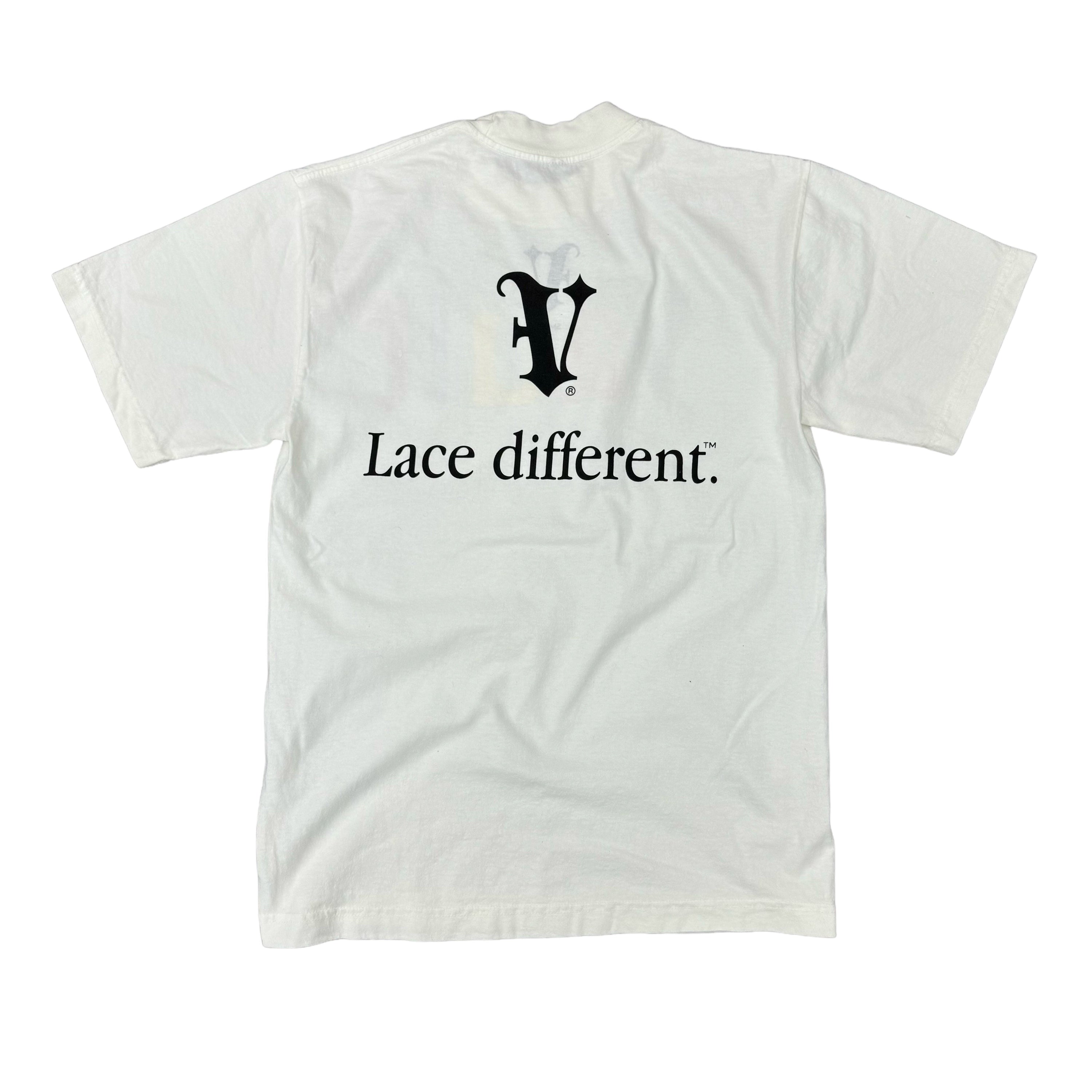 VAULT LACE DIFFERENT TEE - WHITE