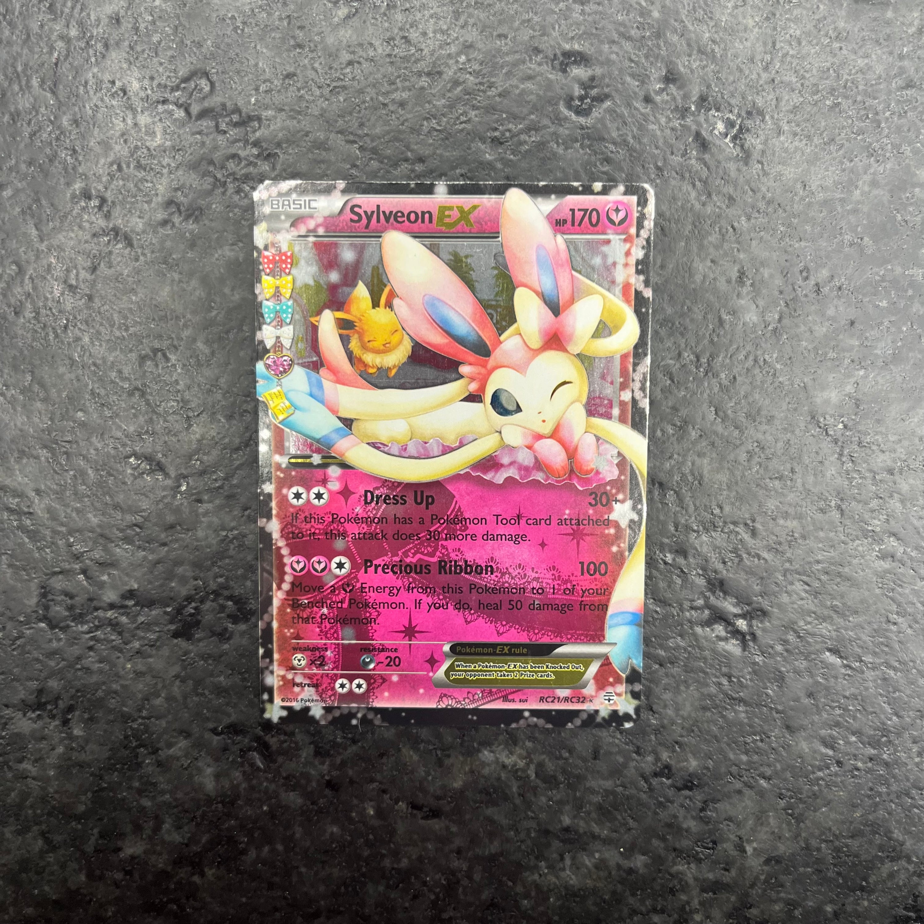 SYLVEON EX RADIANT COLLECTION RC21/RC32 (NM)