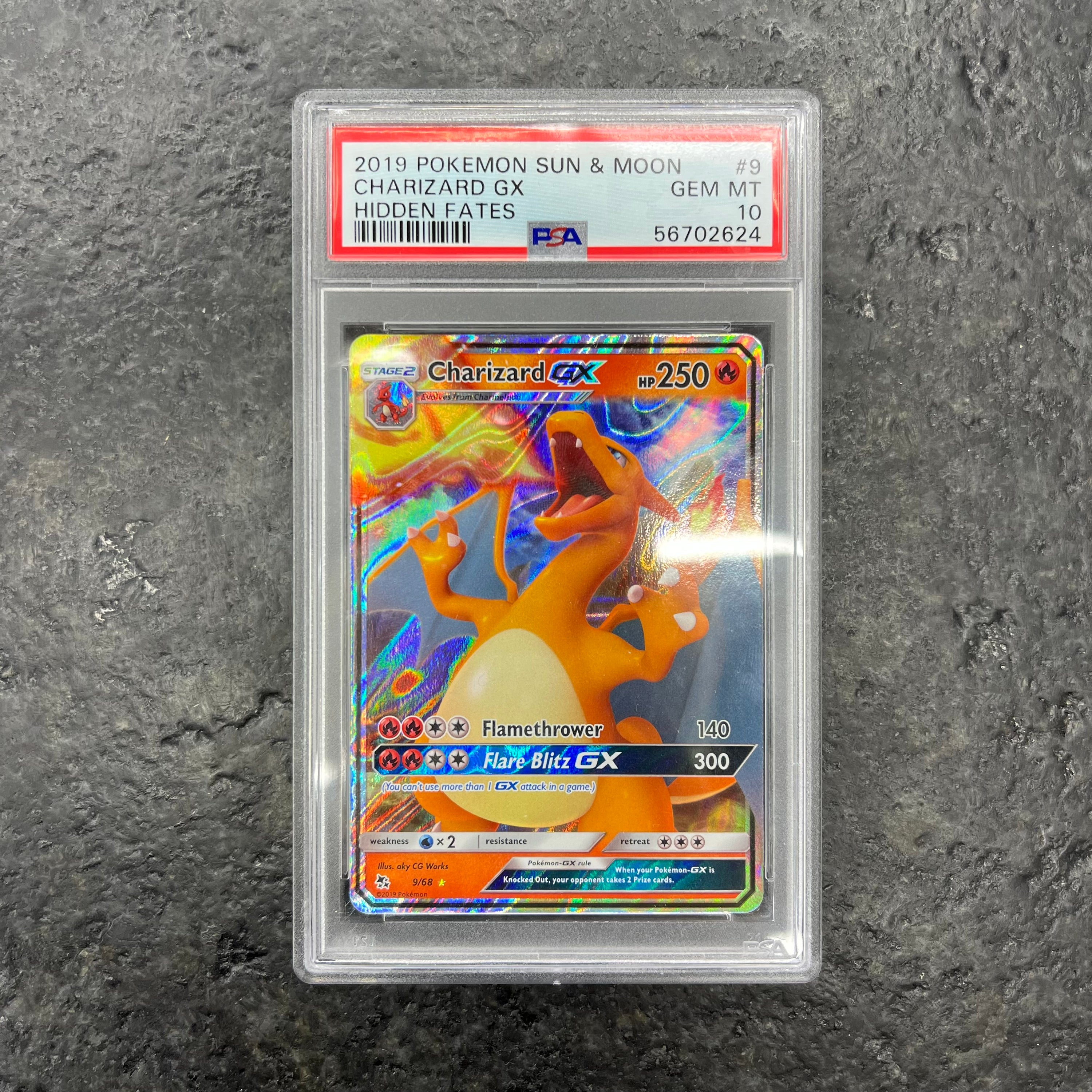 PSA 10 CHARIZARD GX SUN AND MOON HIDDEN FATES 9/68