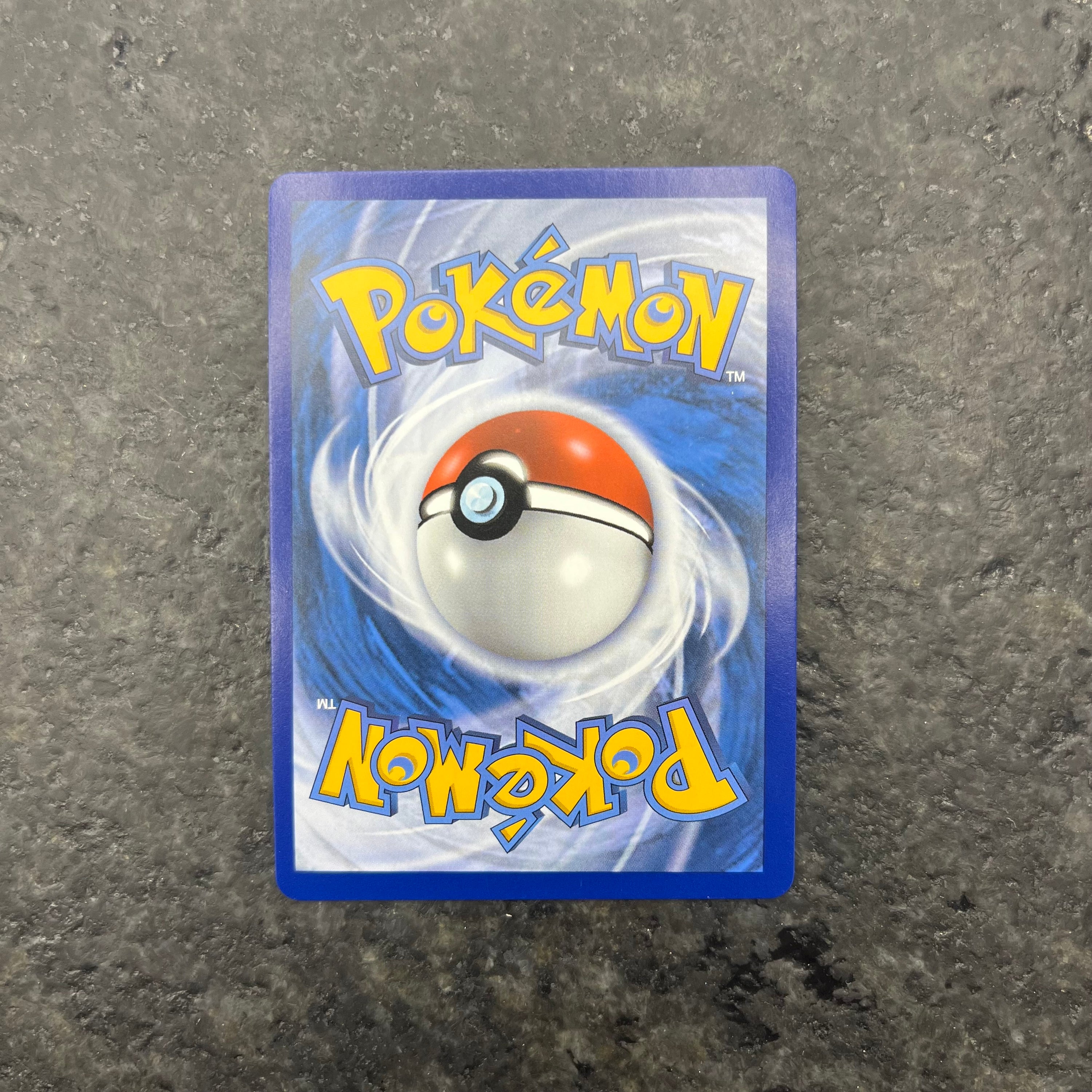 ARCEUS V ALT ART 166/172 (NM)