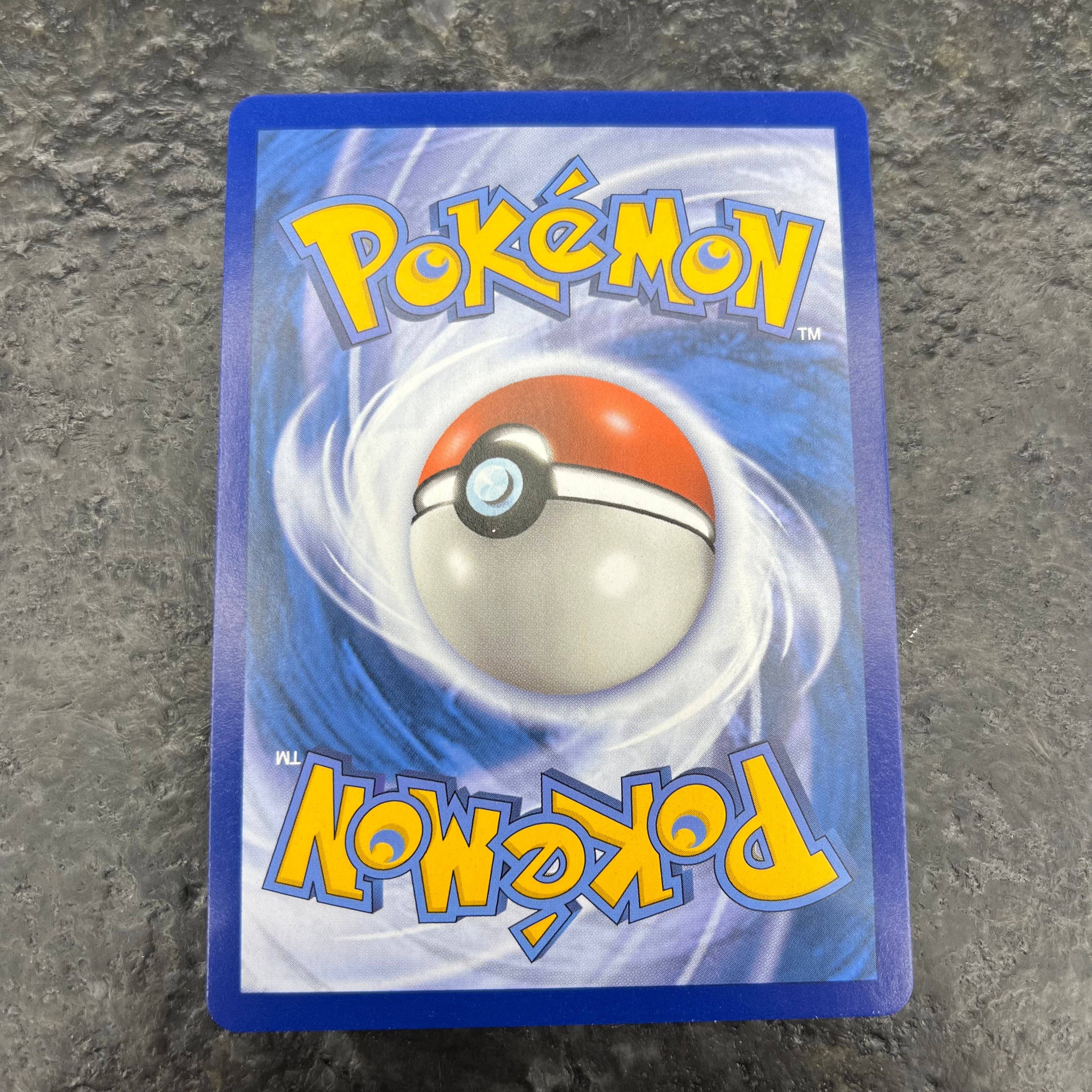 UMBREON VMAX ALT ART 215/203 (NM)