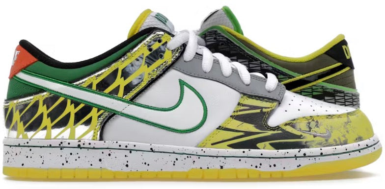 NIKE DUNK LOW “WHAT THE DUCK AWAY UNIVERSITY OF OREGON PE”