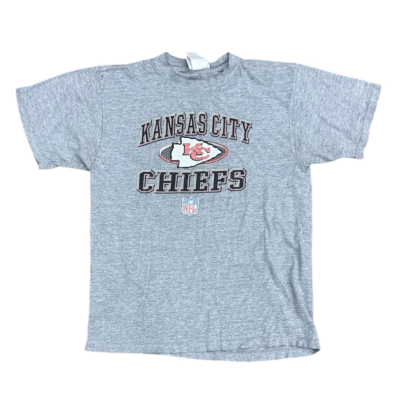 90’S LOGO ATHLETIC CHIEFS TEE (LR)