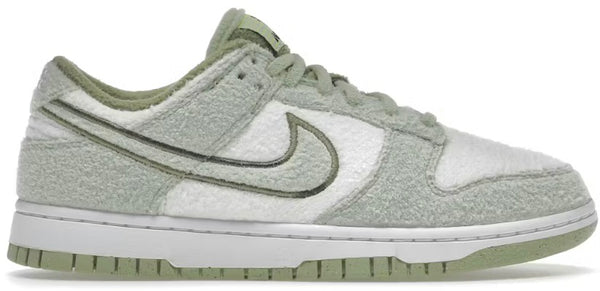 NIKE DUNK LOW SE “FLEECE PACK HONEYDEW” (W)