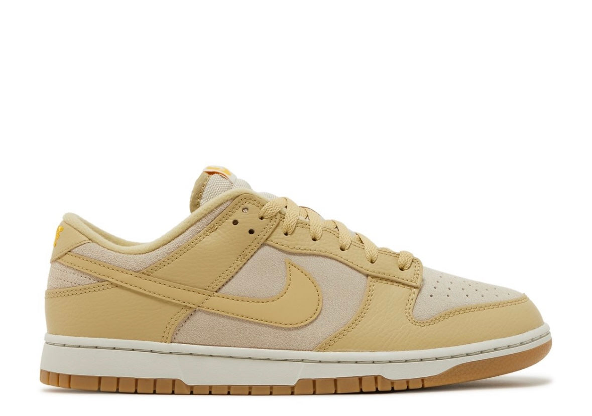 NIKE DUNK LOW “KHAKI GUM”