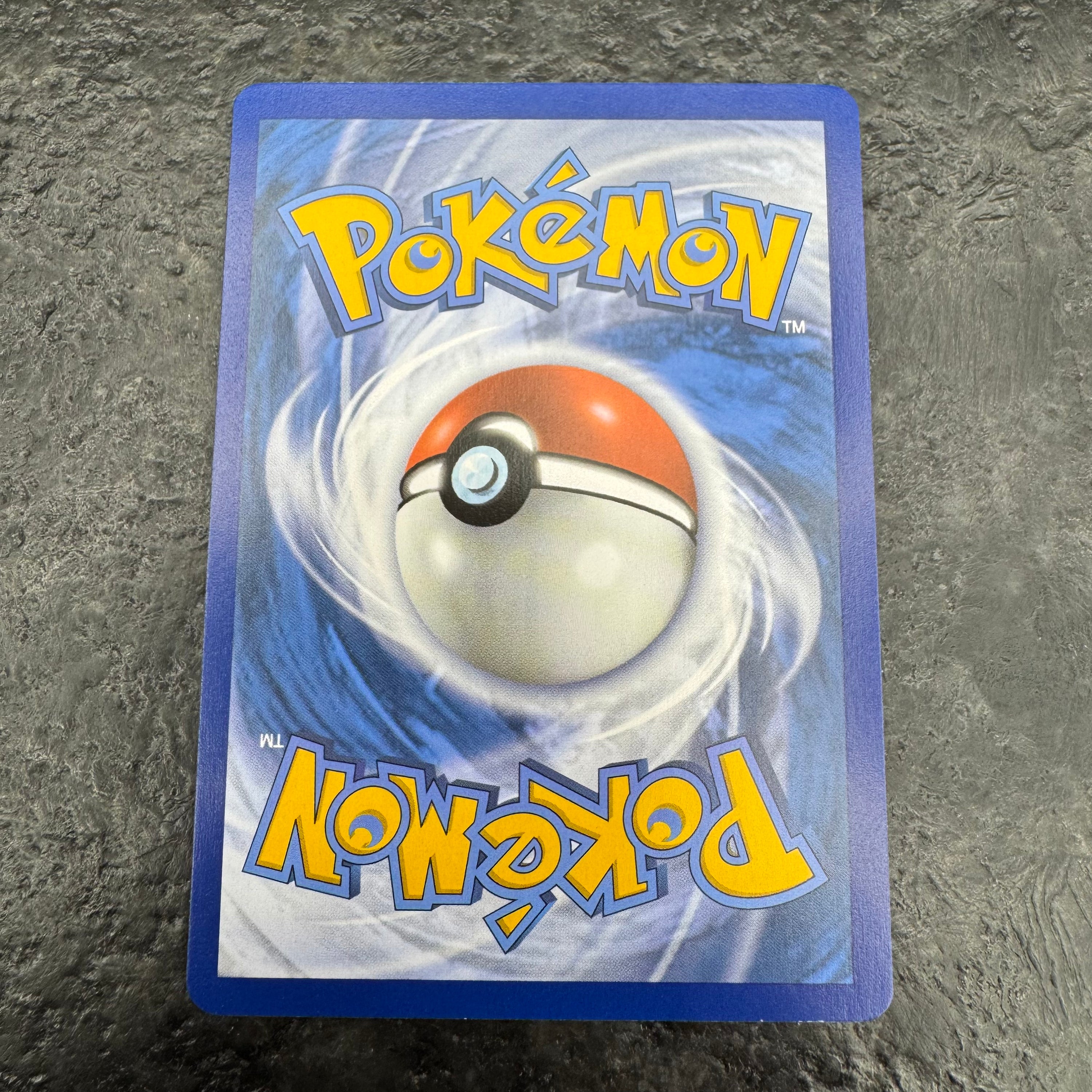 PIKACHU V TRAINER GALLERY TG16/TG30 (NM)