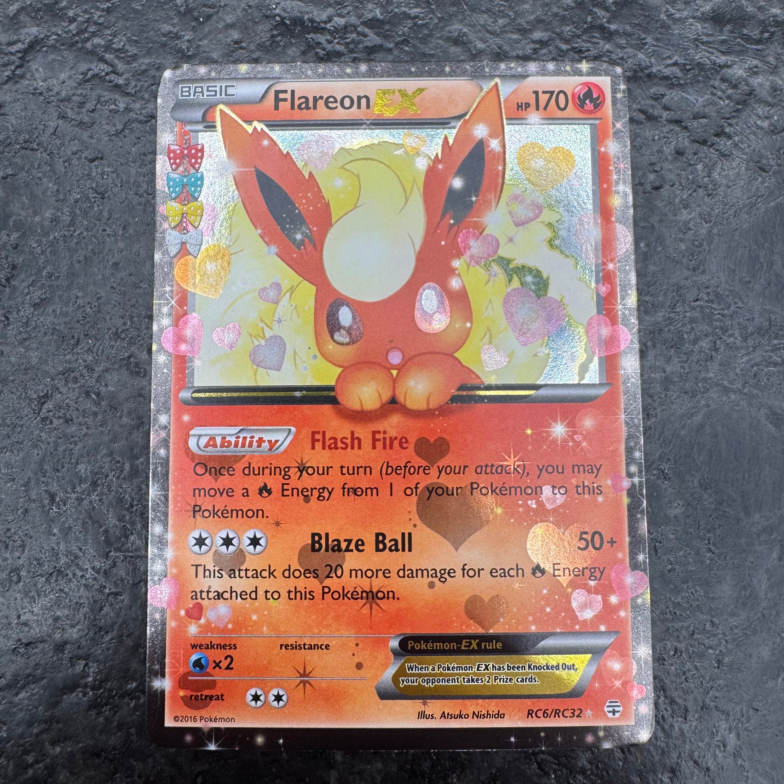 FLAREON EX RADIANT COLLECTION RC6/RC32 (NM)