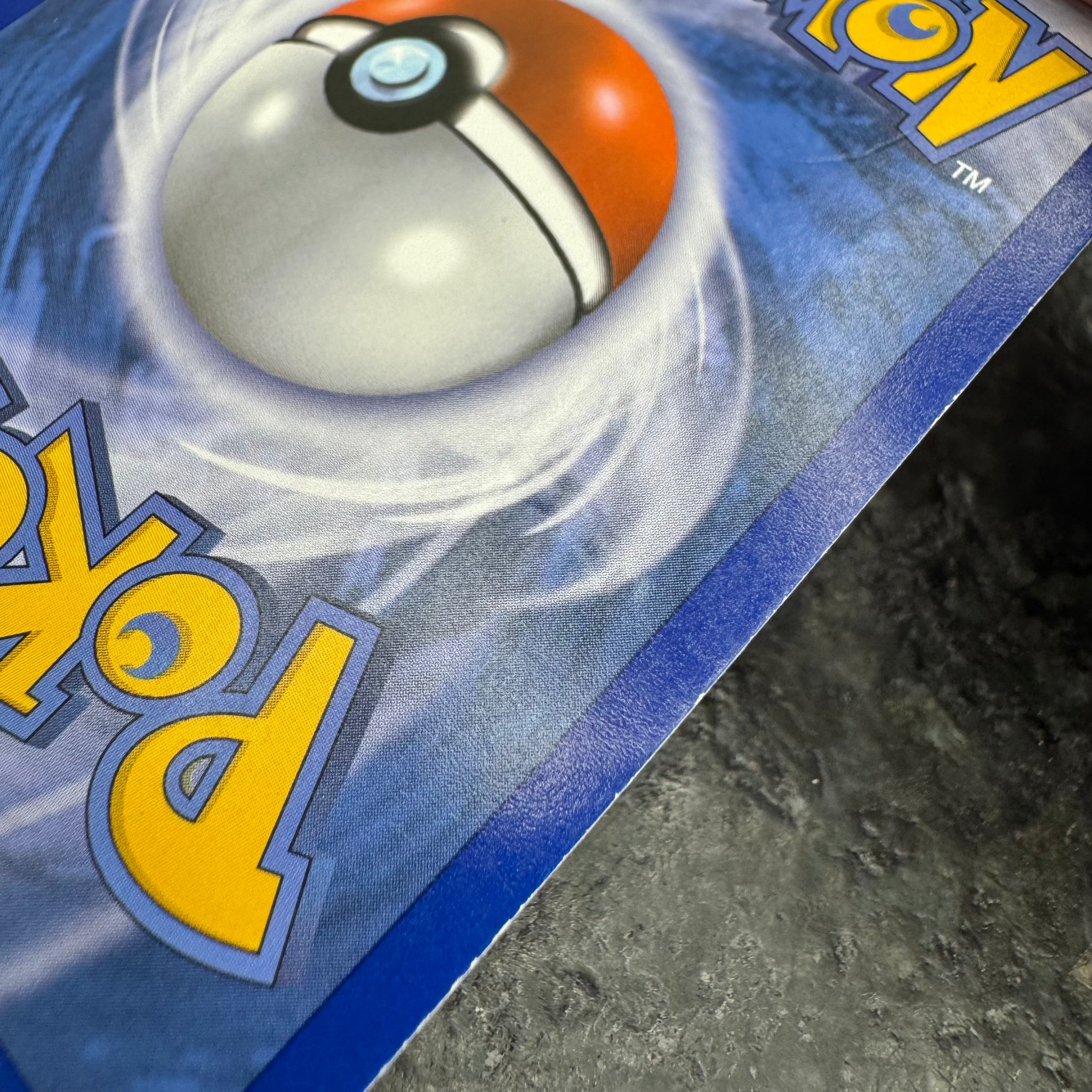 RESHIRAM RADIANT FULL ART RC22 (MP-DMG)