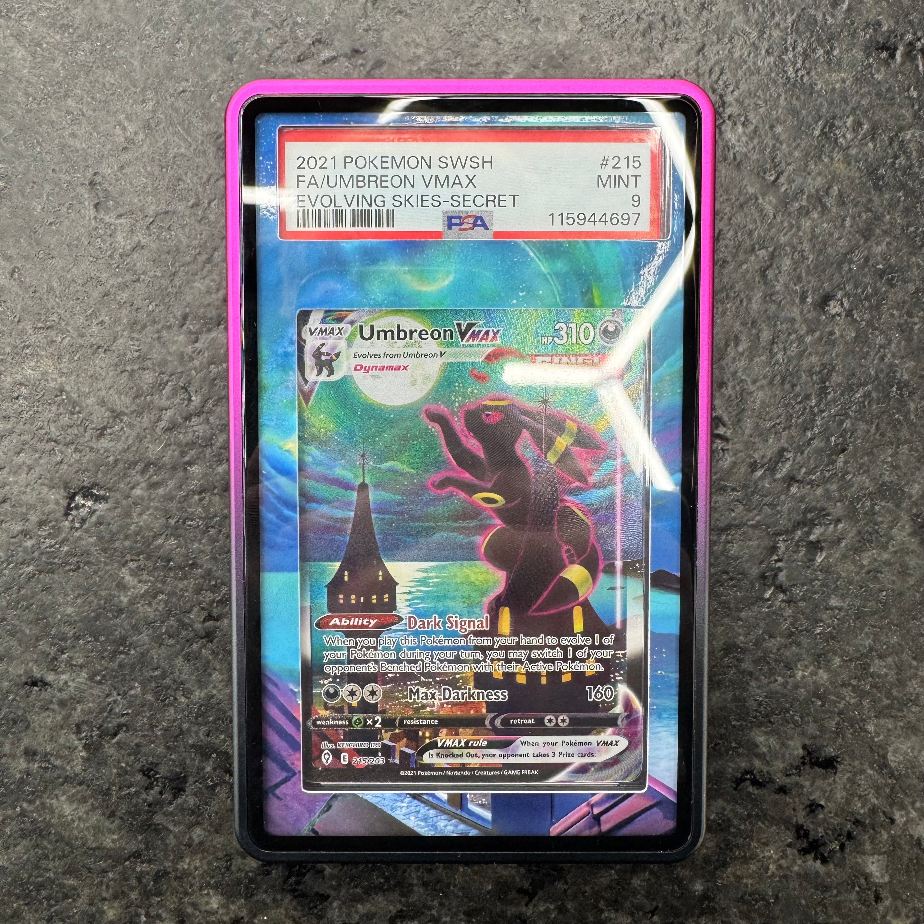UMBREON VMAX ALT 215/203 PSA 9