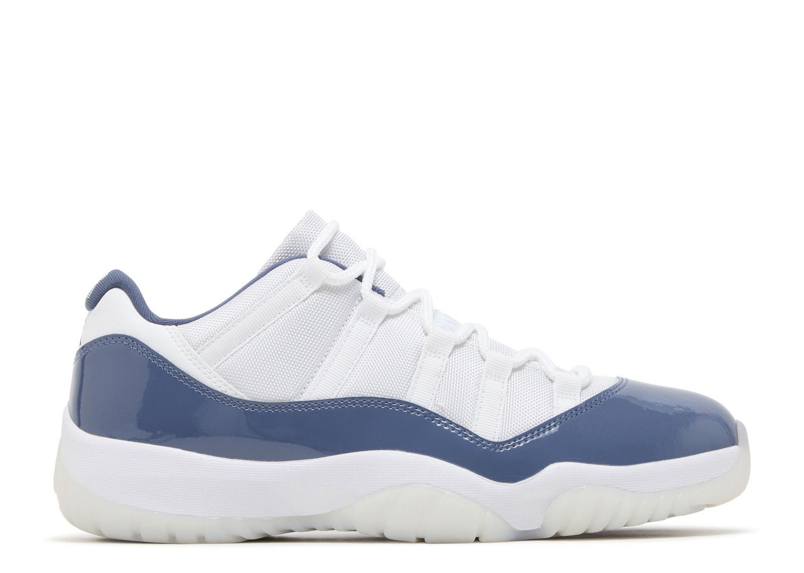 AIR JORDAN 11 LOW “DIFFUSED BLUE”