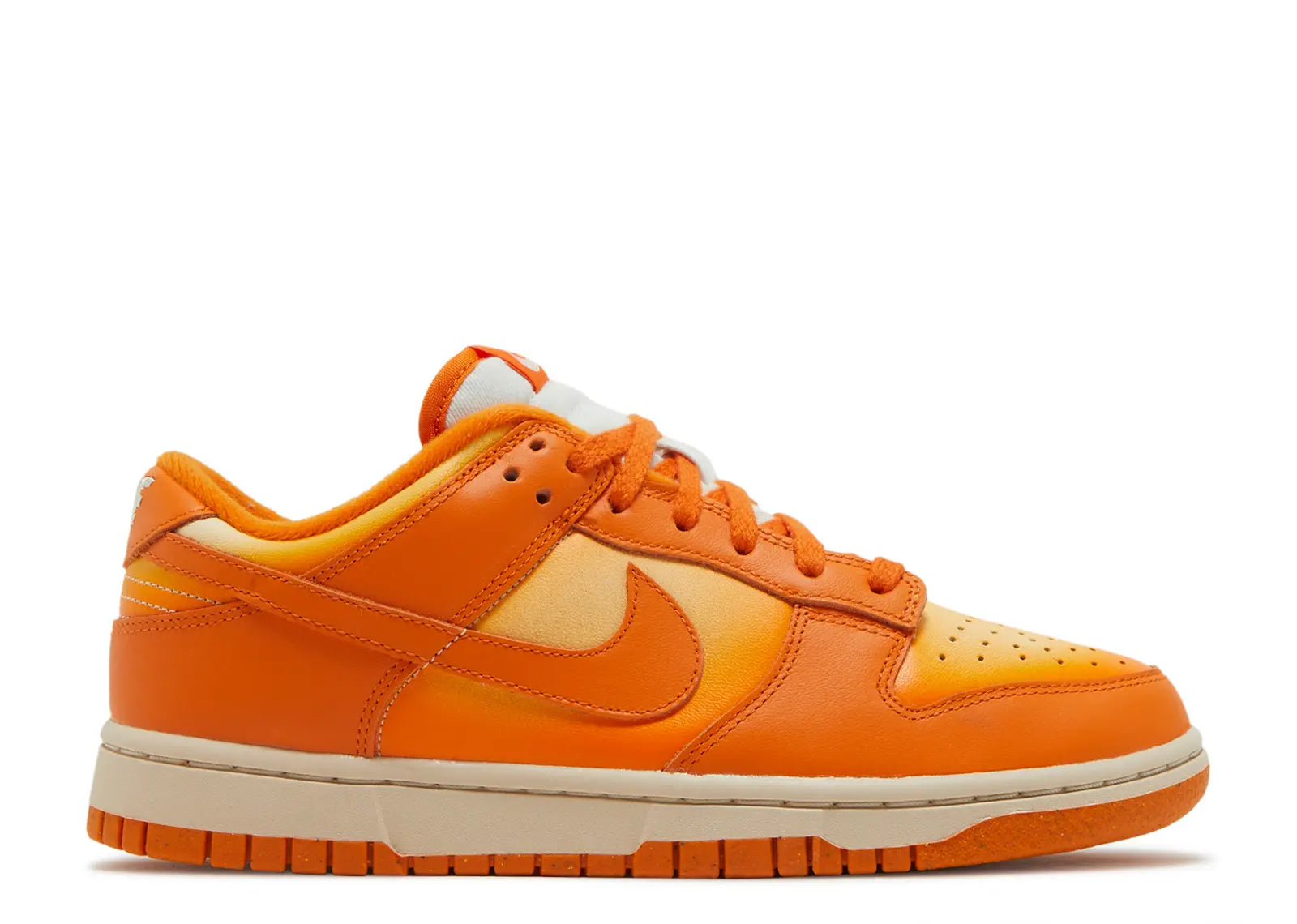 NIKE DUNK LOW “MAGMA ORANGE”