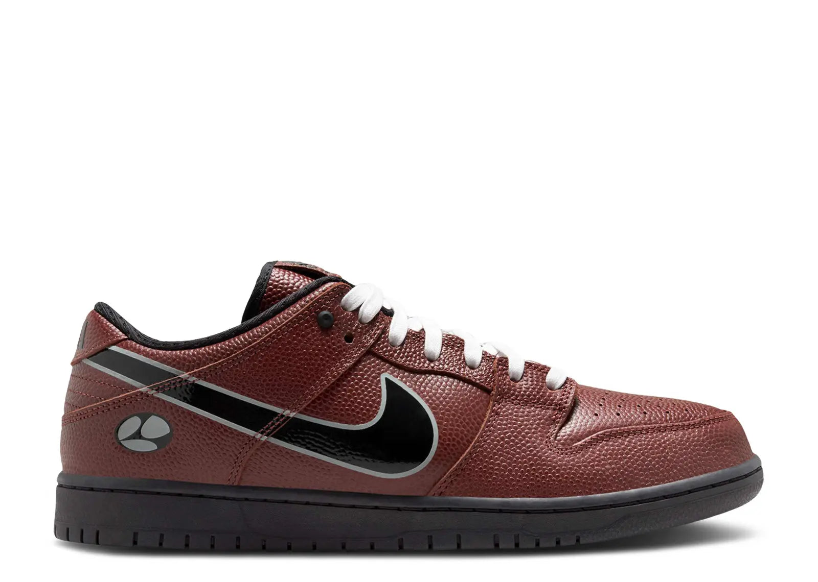 NIKE SB DUNK LOW “LIMOSINE SKATEBOARDS”