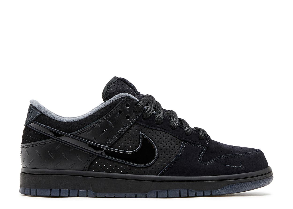 NIKE DUNK LOW “DUCKS OF A FEATHER” BLACK UNIVERSITY OF OREGON PE