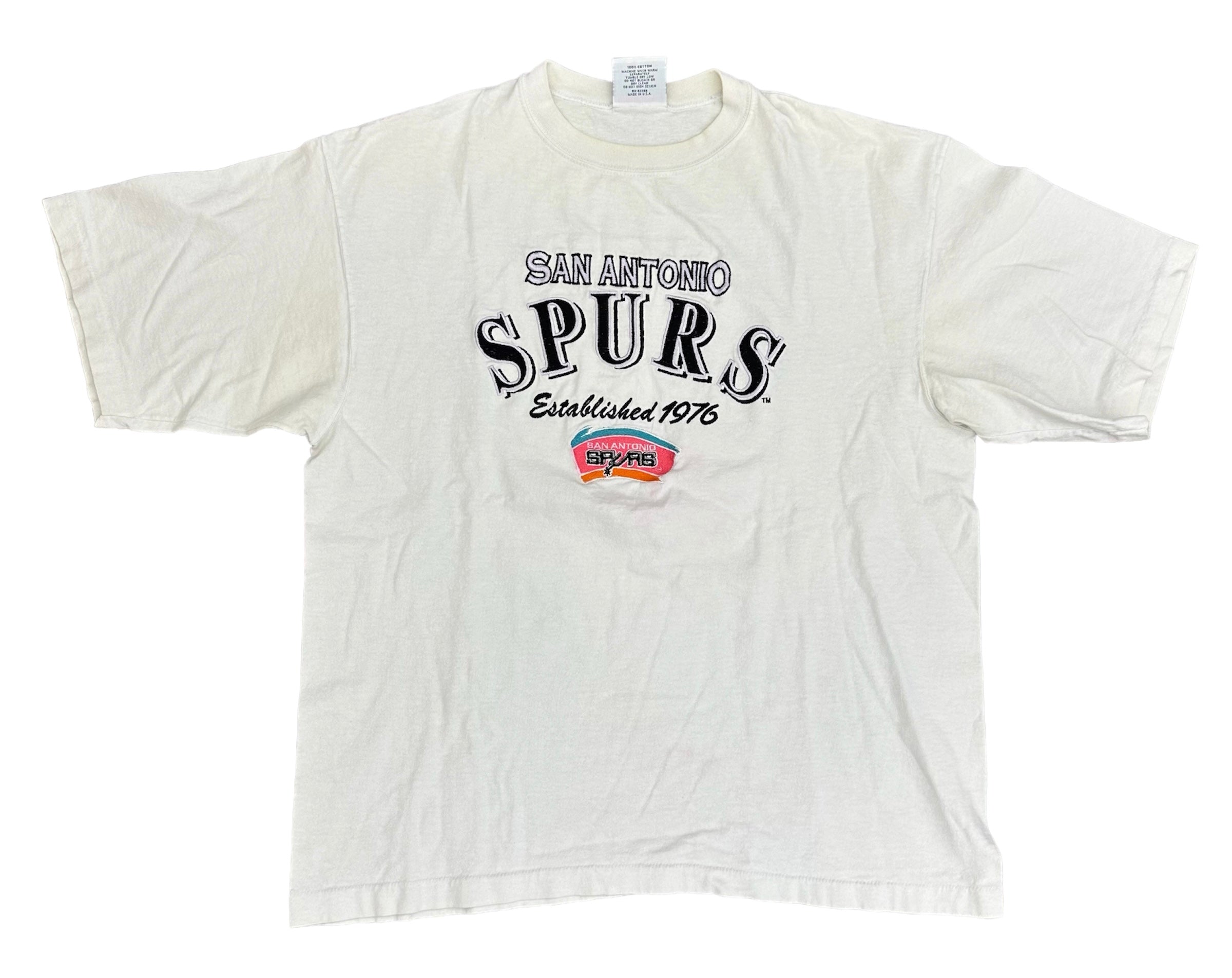 90’S LOGO ATHLETIC SAN ANTONIO SPURS TEE (LR)