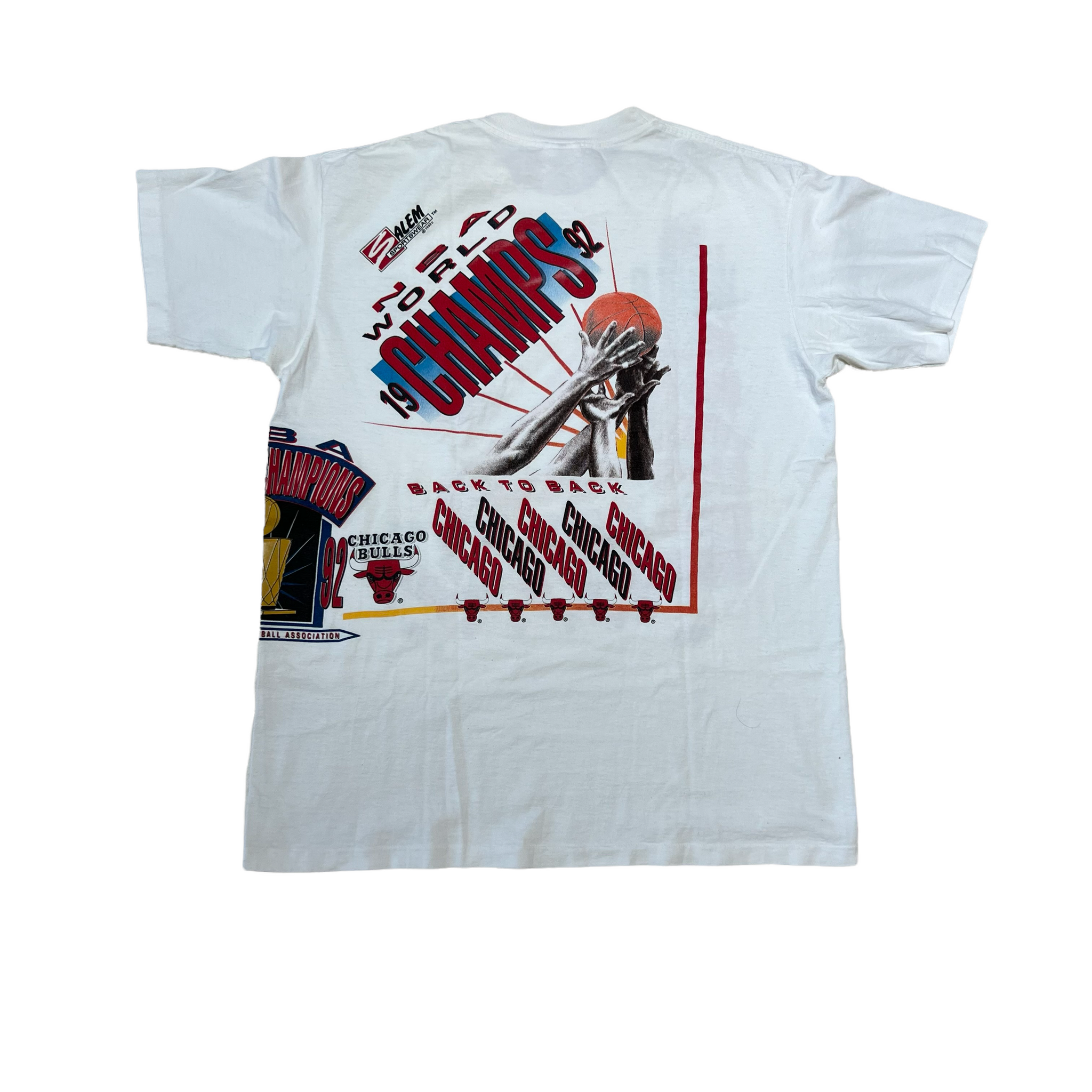 1992 SALEM AOP CHICAGO BULLS WORLD CHAMPS WHITE TEE (XL)