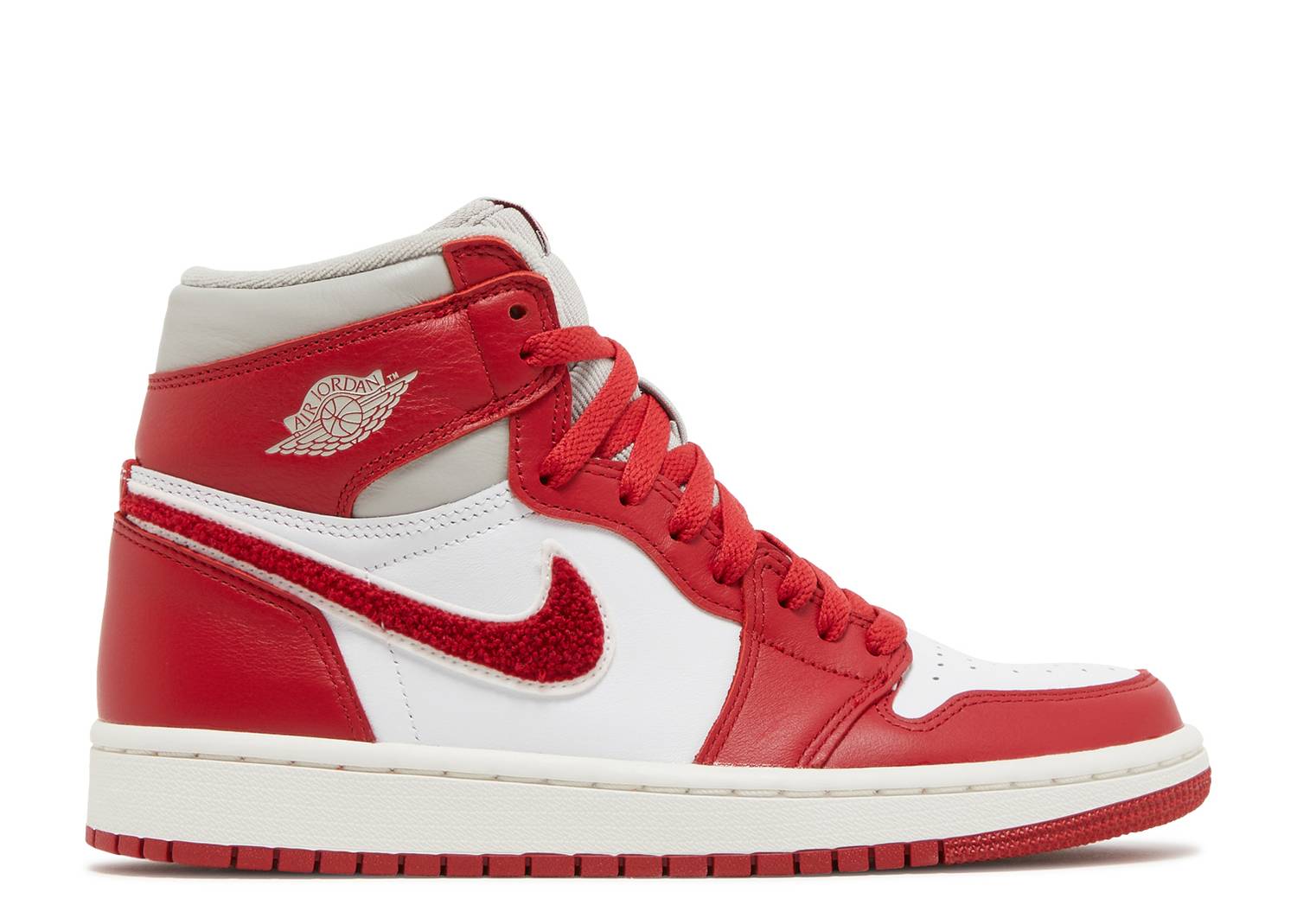 AIR JORDAN 1 “VARSITY RED” (W)