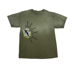 TRAVIS SCOTT HIGHEST IN THE ROOM DIVE TEE - OLIVE