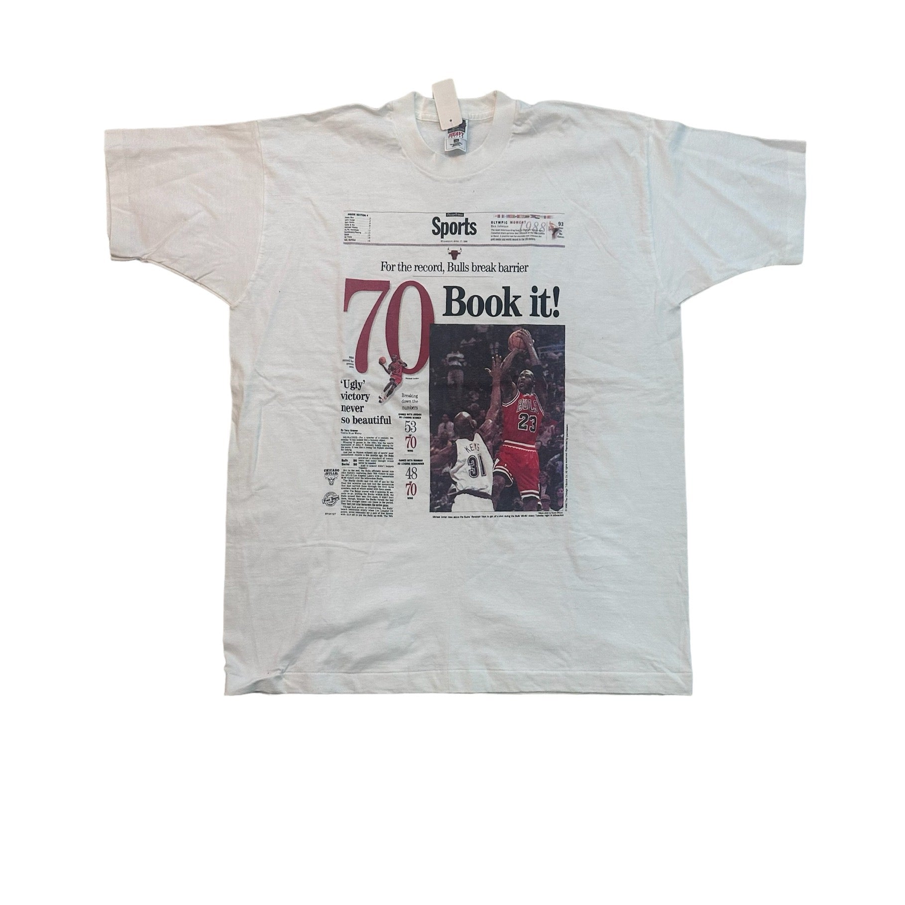 CHICAGO BULLS “70 BOOK IT!” TEE (LR)